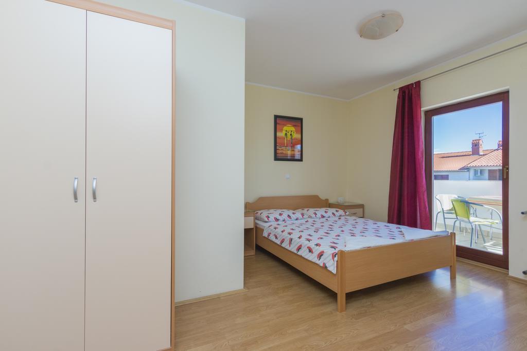 Milos Apartment PUY Eksteriør bilde